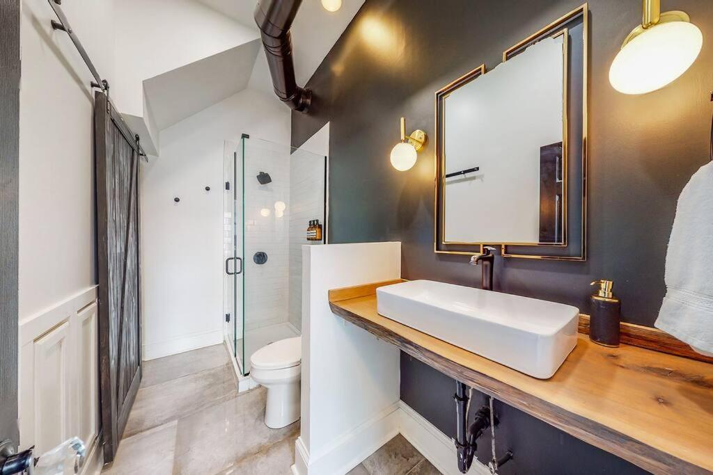 Luxury 8 Bed/4 Ba Nulu Home Private Yard/Parking Луисвилл Экстерьер фото